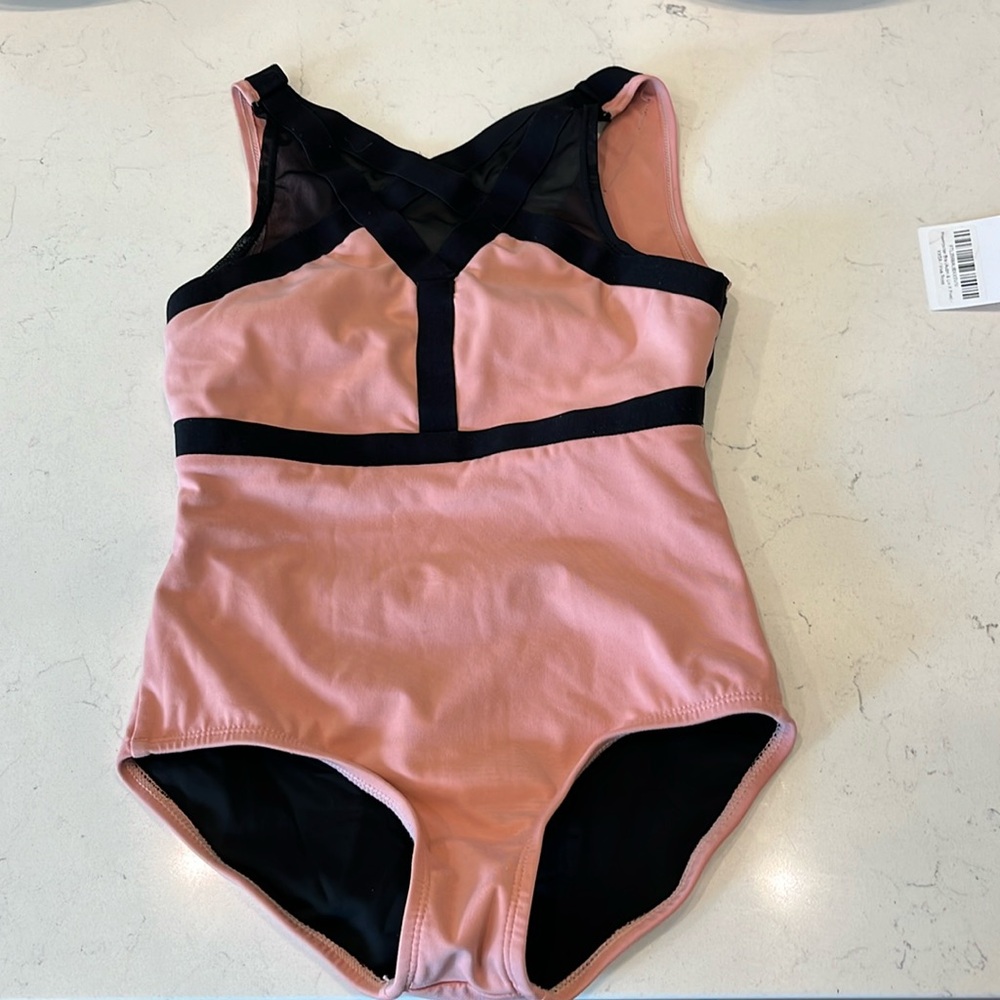 Oh La La dance leotard. Light pink/black.